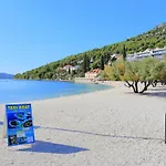 Apartments With Parking Space Seget Vranjica, Trogir - 8507