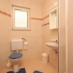 Apartman Apartments With Parking Space Seget Vranjica, Trogir - 8507 Seget Vranjica