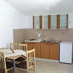 Apartments With Parking Space Seget Vranjica, Trogir - 8507