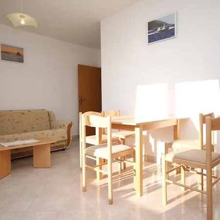 Apartments With Parking Space Seget Vranjica, Trogir - 8507 Apartman *